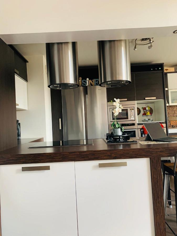 Bed And Breakfast Luxe La Defense U-Arena Courbevoie Ngoại thất bức ảnh