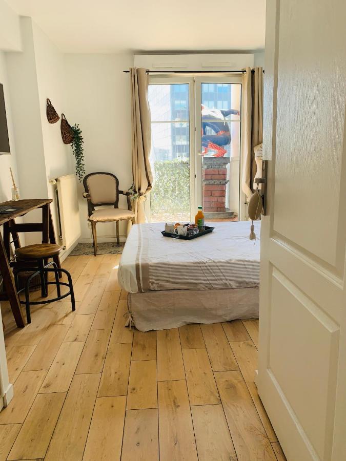 Bed And Breakfast Luxe La Defense U-Arena Courbevoie Ngoại thất bức ảnh
